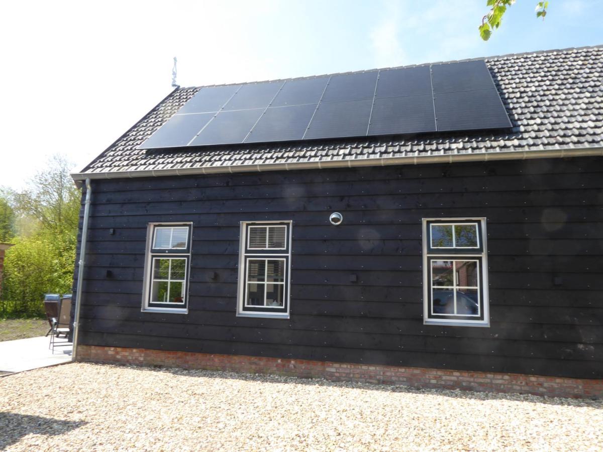 Neeltje *